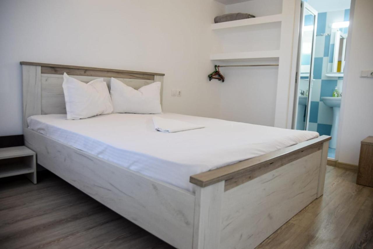 Vila Cata Costinesti Hotel Luaran gambar